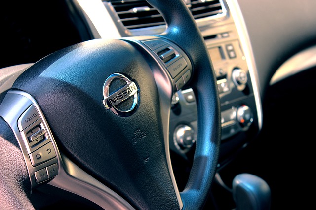 volant nissanu